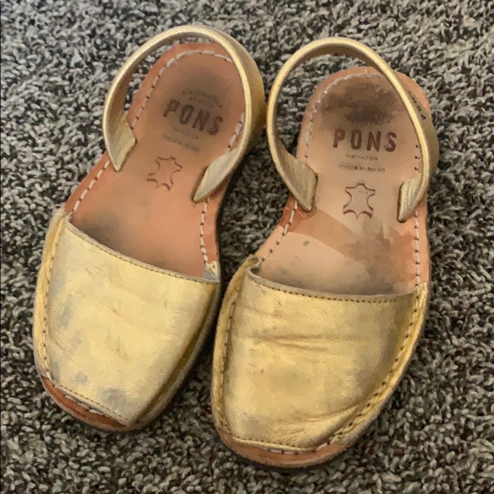 Gold leather pins sandals